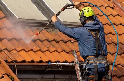 Démoussage et hydrofuge de toiture à Étoges