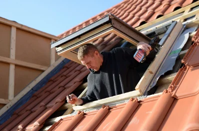 Pose de fenêtres de toit Velux à Étoges